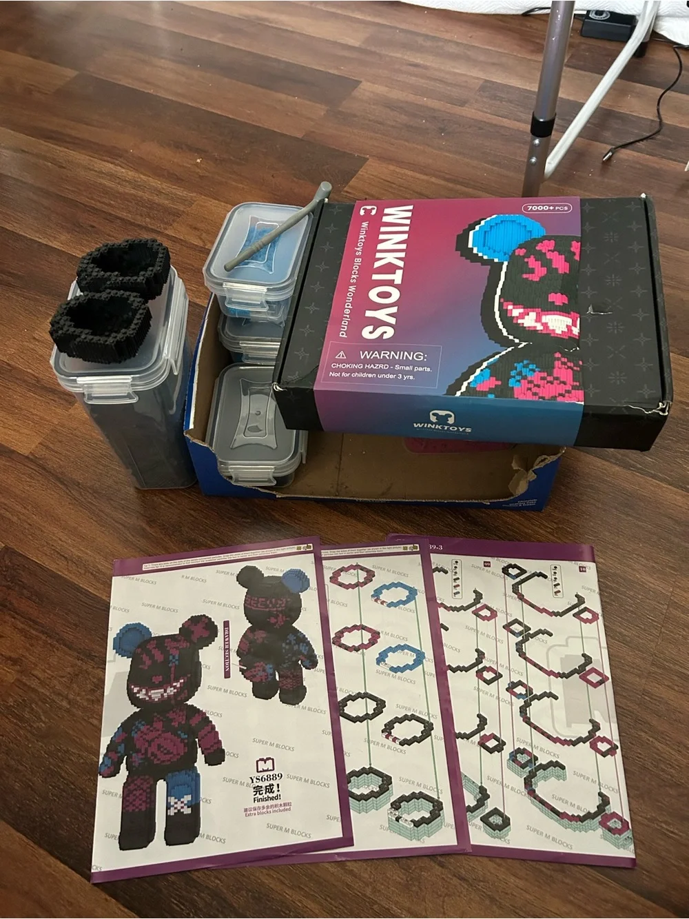 Winktoys Pixel Art Blocks Bear Kit - Black, Pink, Blue